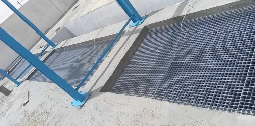Caillebotis en acier galvanisé à chaud