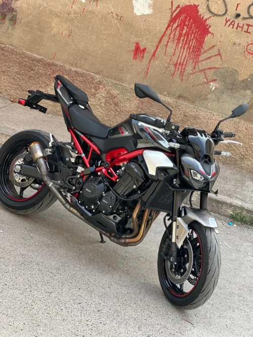 Kawazaki Z900 2026