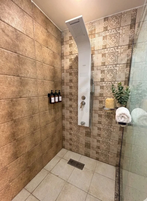 Location vacances Appartement F4 Alger Cheraga