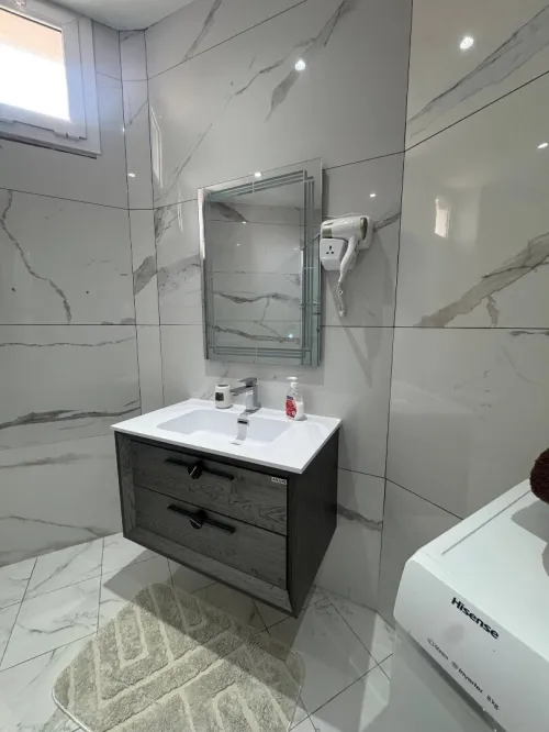 Location vacances Appartement F3 Alger Hydra