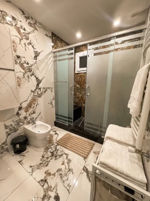 Location vacances Appartement F5 Alger Cheraga