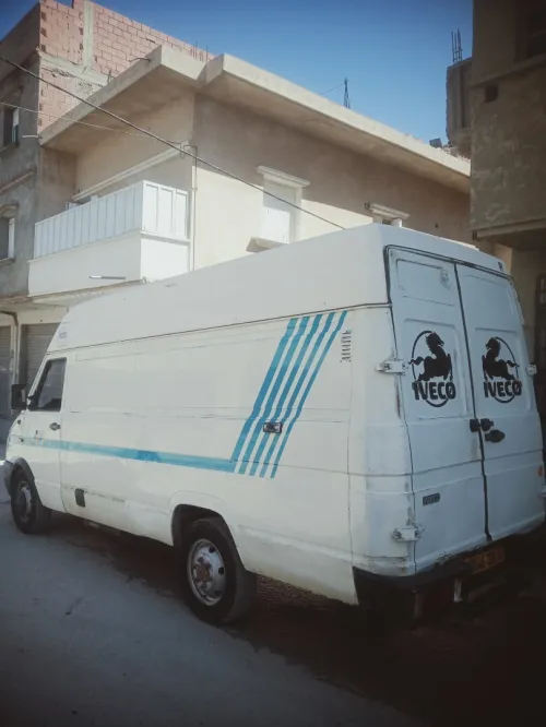 IVECO 35/8 calcique 1998