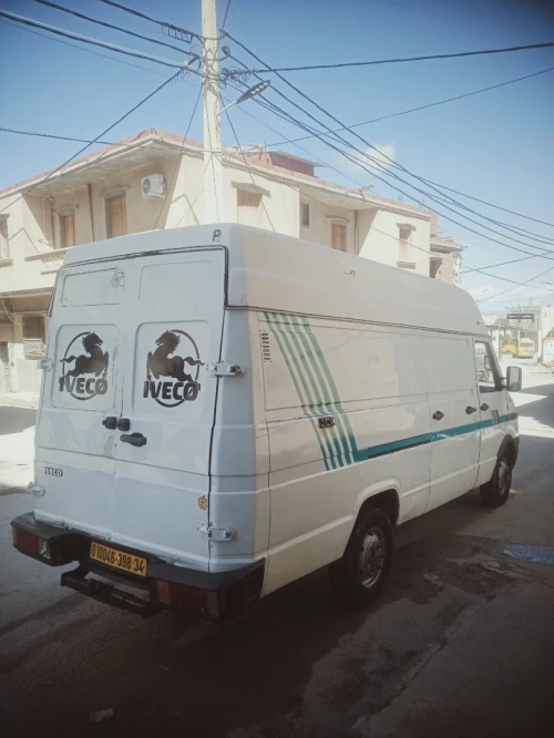 IVECO 35/8 calcique 1998