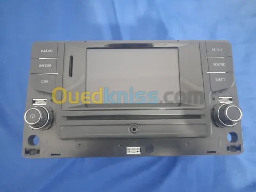 Mini Chaîne radio cd d'origine VW Golf 7