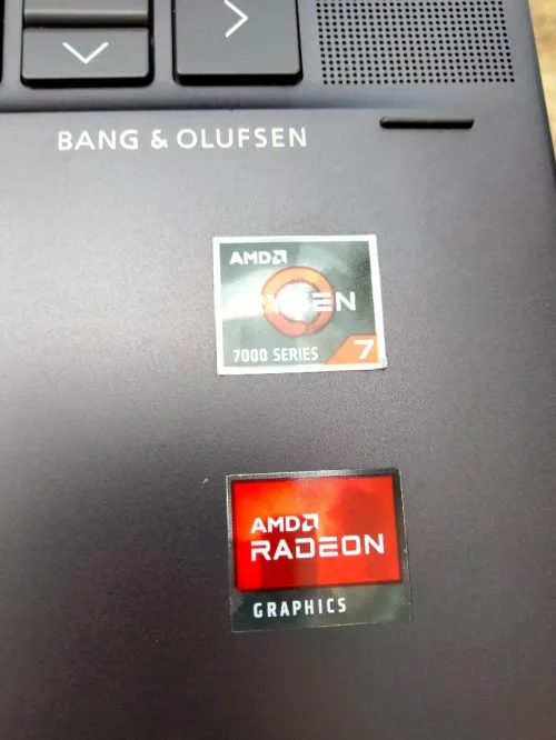 HP envy x360 Ryzen 7730u