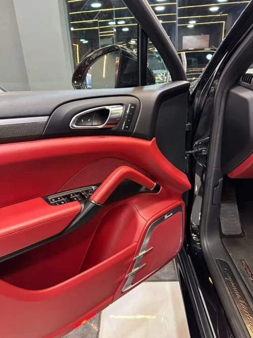 Porsche cayenne 2016 Turbo s