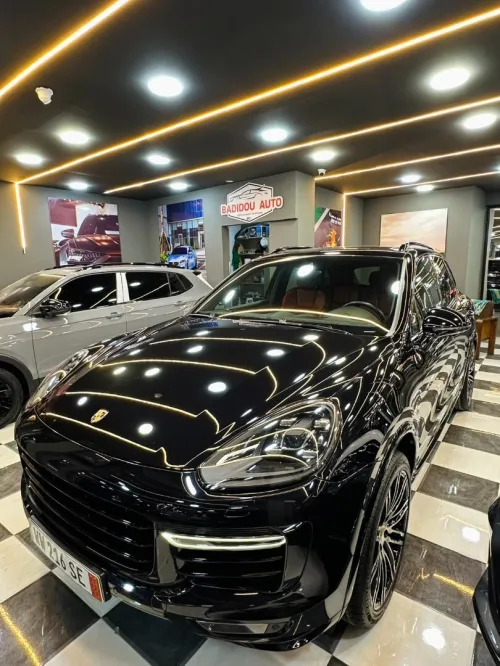 Porsche cayenne 2016 Turbo s
