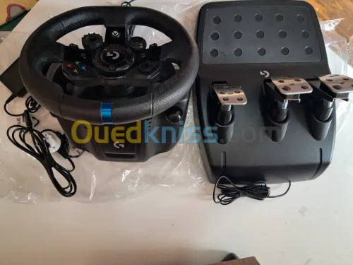 Logitech G923 TrueForce Xbox & PC + shifter 