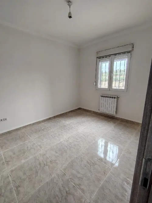 Location Appartement F5 Alger Mahelma