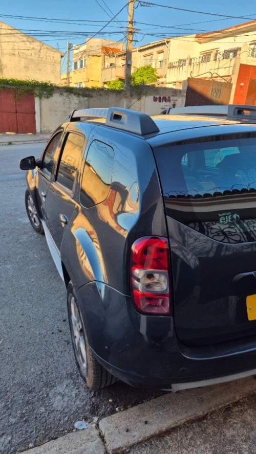 Dacia Duster 2015 Laureate