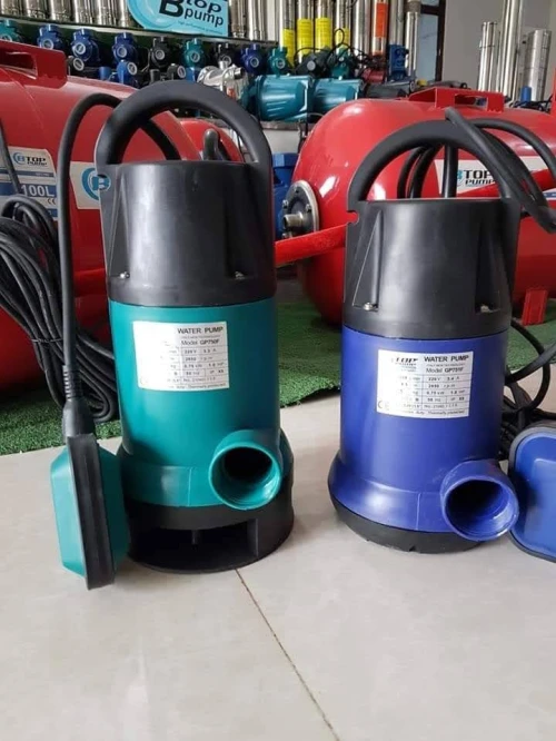 Pompe à eau emmergee مضخات غاطسة 