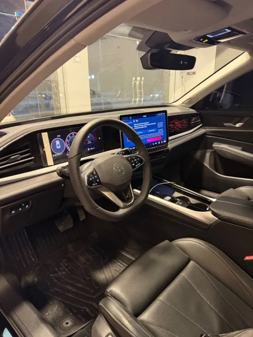 Volkswagen Passat 2025 Pro