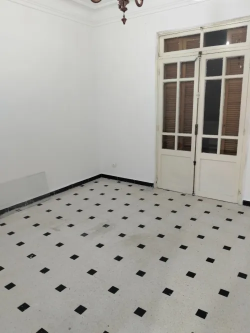 Location Appartement Niveau de villa F3 Alger Khraissia