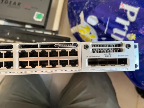 Cisco 3850 48 ports POE+ 2*10 GIGA