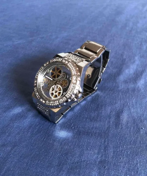 Montre guess