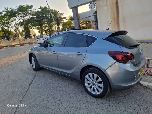 Opel Astra 2017 