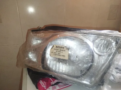 Phare Nissan patrol GH 2008+