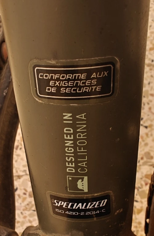 Vélo specialized taille xl Bon état
