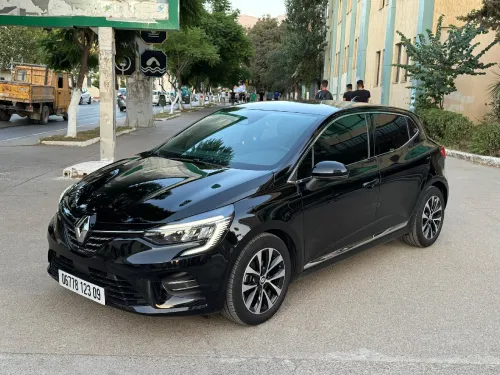 Renault Clio 5  2023 Intense