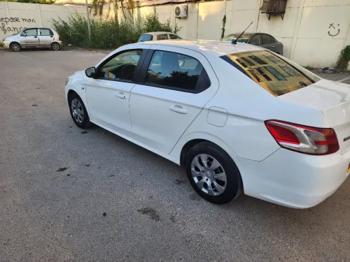 Peugeot 301 2014 Active