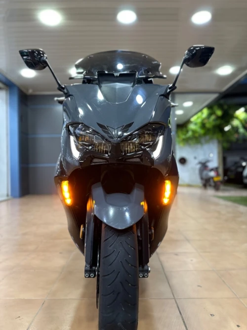 Yamaha Tax 560 2022