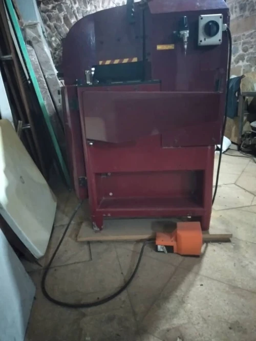 Machine cassese CS960