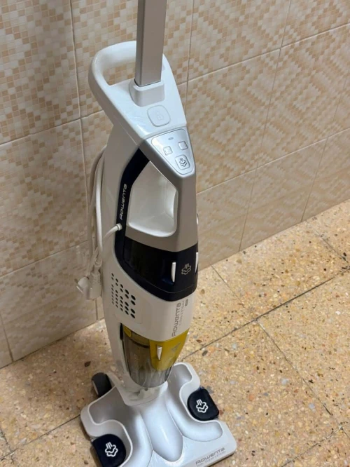 Aspirateur vapeur