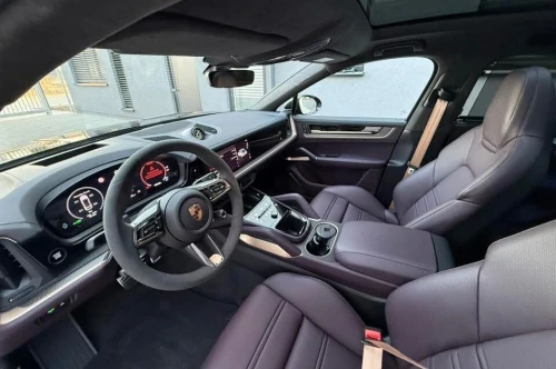 Porsche CAYENNE 2026 GTS