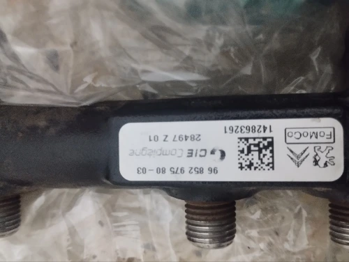 Pompe a vide poli rampe injecteur 