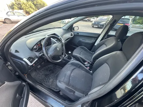 Peugeot 206 Plus 2012 206 plus