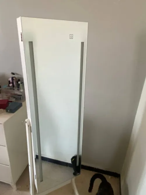 Miroir porte-bijoux blanc