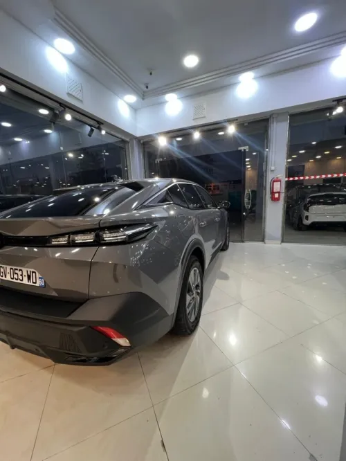 Peugeot 408 2025 