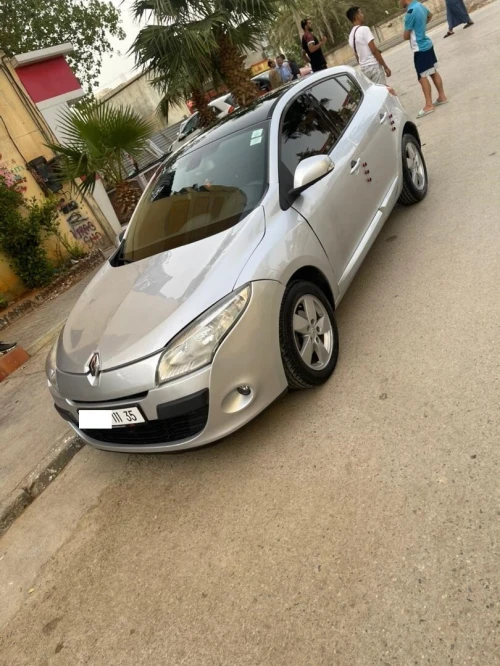 Renault Megane 3 2011 BOSS