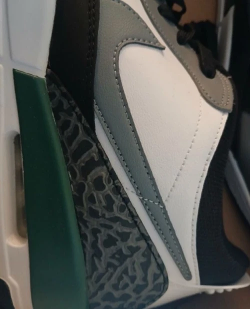 Baskets Air Jordan Nike