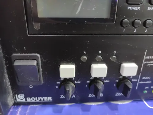 Amplificateurs BOUYER Crescendo SA 3126 Ampli-mélangeur à sources intégrées