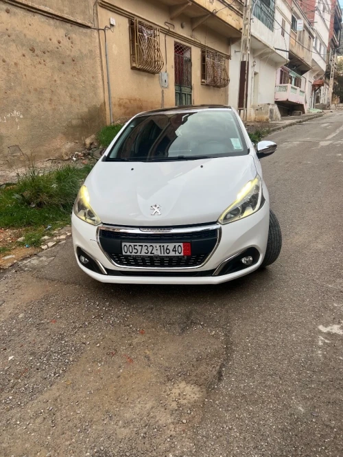 Peugeot 208 2016 Facelift
