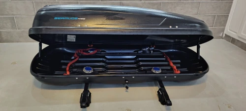 Coffre de toit BERMUDE NORAUTO 4100 + porte bagage