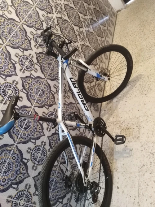Vélo VTT 