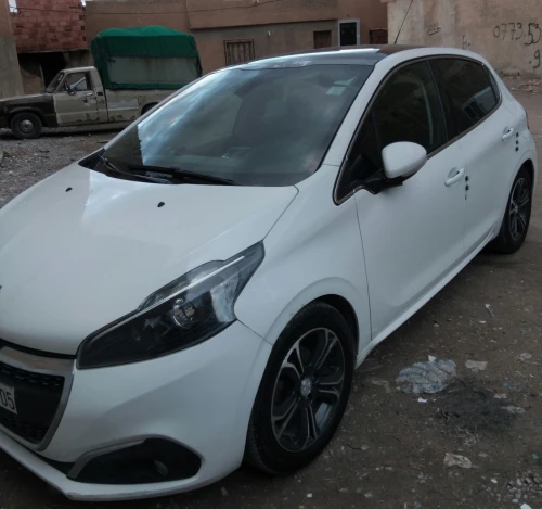 Peugeot 208 2019 