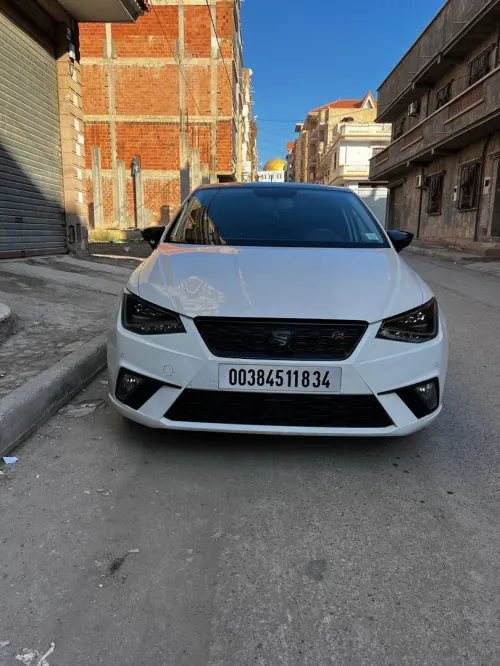 Seat Ibiza 2018 HIGH