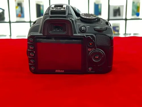 nikon d3100