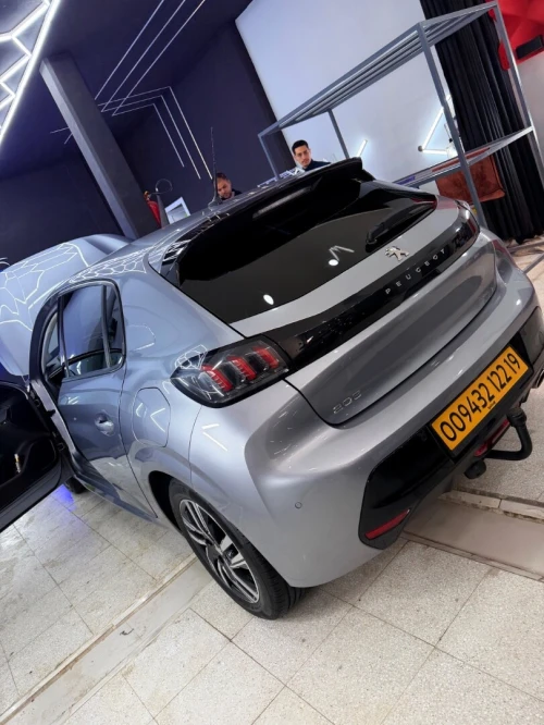 Peugeot 208 2022 Allure Facelift