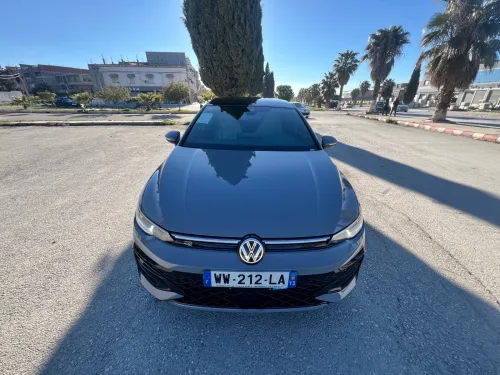 Volkswagen Golf 8 2025 R-Line