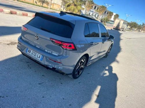Volkswagen Golf 8 2025 R-Line