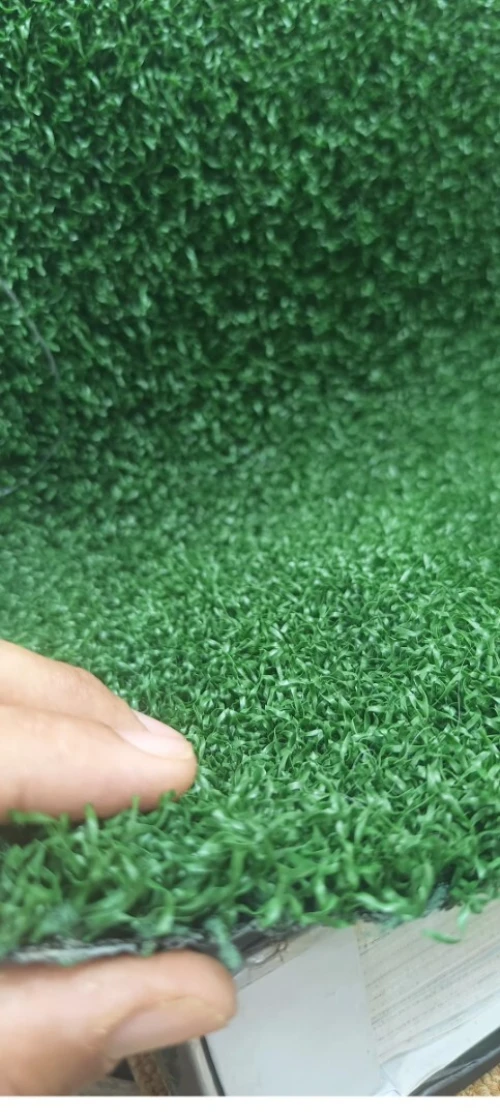 Tapis vert 4m  de large top qualité
