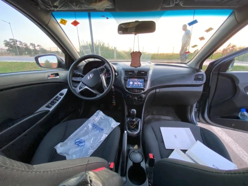Hyundai Accent RB  4 portes 2018 GL+