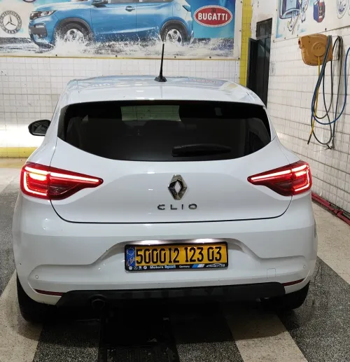 Renault Clio 5  2023 Evolution