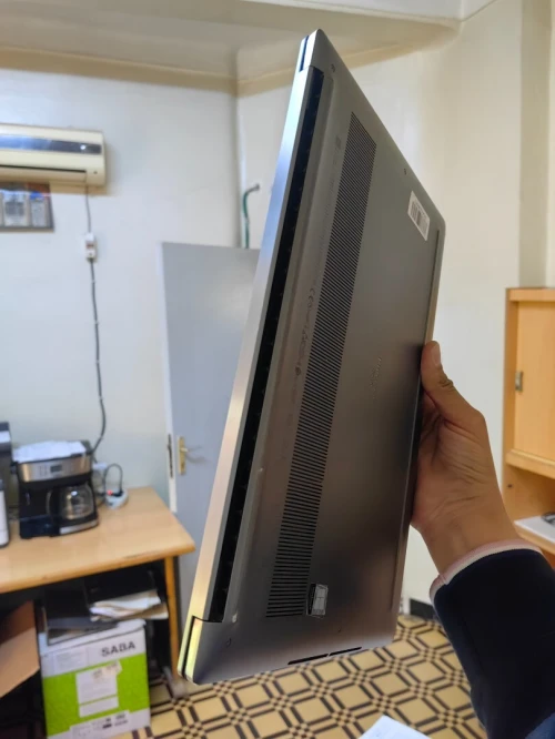 DELL précision 5550
