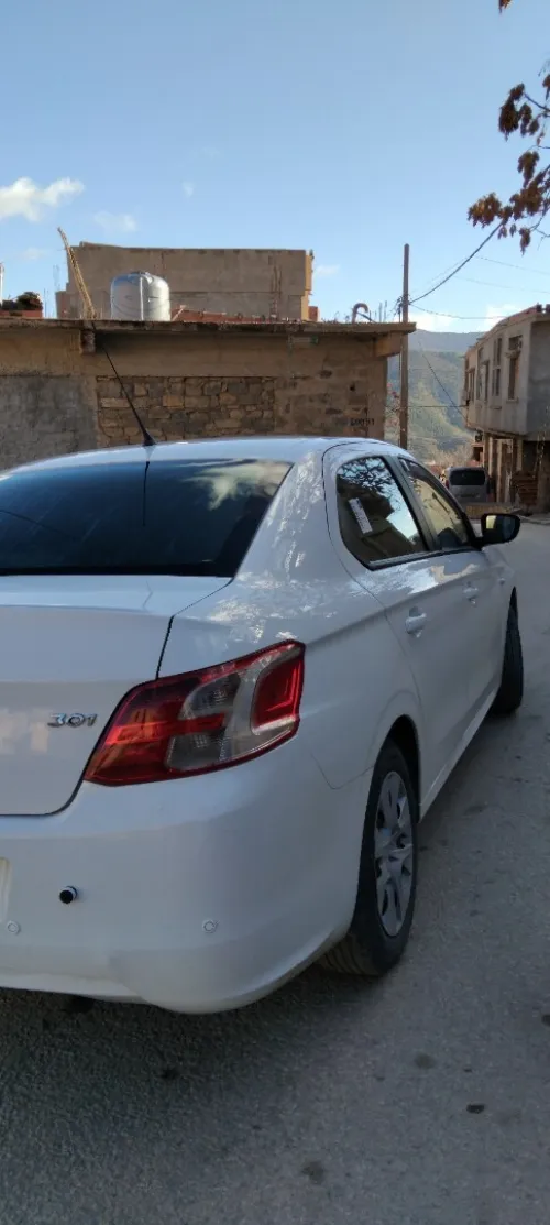 Peugeot 301 2014 Active plus