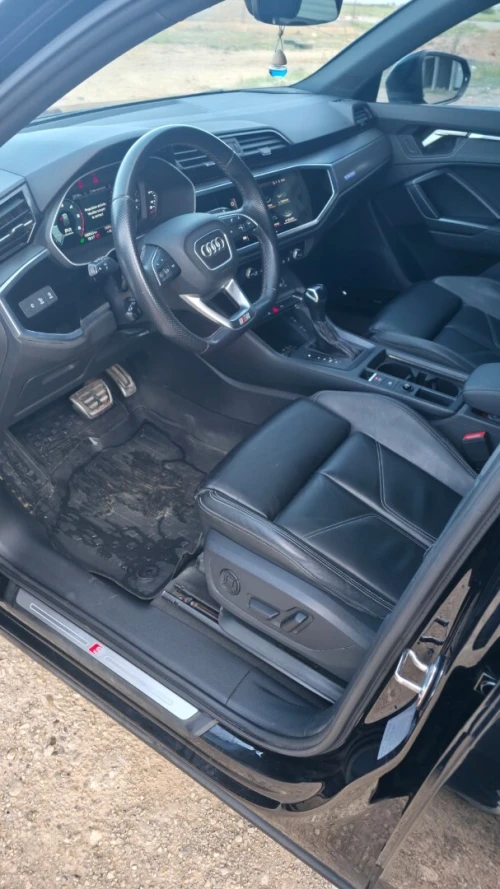 Audi Q3 2022 S Line